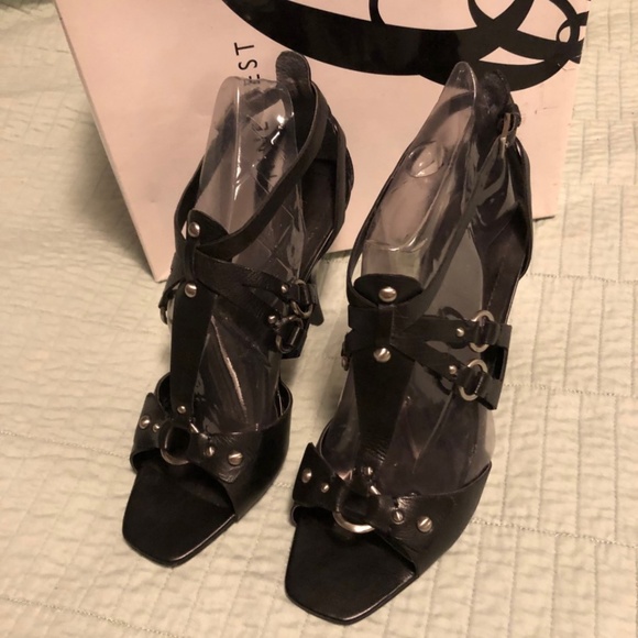 Nine West Size 9 Wide Width Black Leather High Heel - Picture 6 of 12